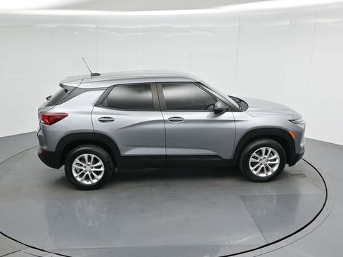 Used 2024 Chevrolet TrailBlazer LS image 40