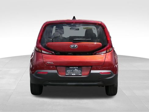 Used 2021 Kia Soul LX FWD image 5