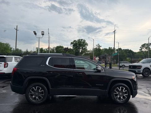 Used 2021 GMC Acadia SLE w/ Driver Convenience Package AWD/4WD image 4