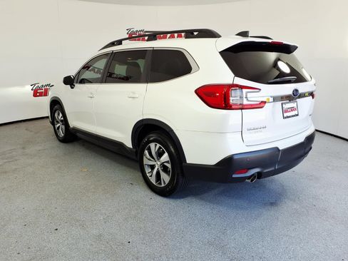 Used 2023 Subaru Ascent Premium w/ Convenience Package AWD/4WD image 4