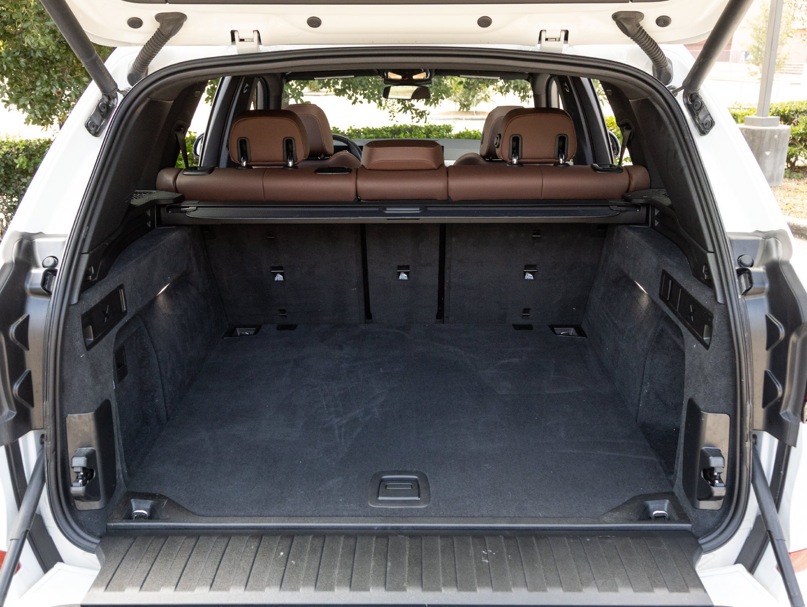 Used 2025 BMW X5 sDrive40i w/ M Sport Package RWD image 28