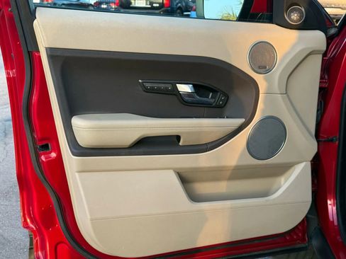 Used 2013 Land Rover Range Rover Evoque Pure Premium image 14