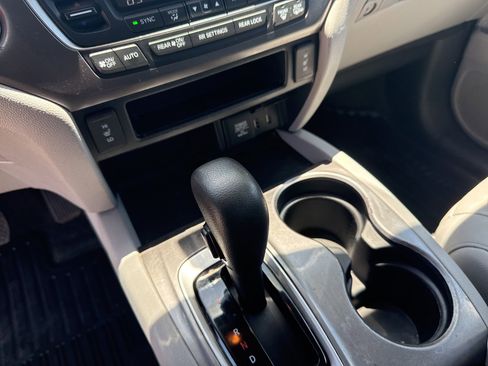 Used 2016 Honda Pilot EX-L image 17