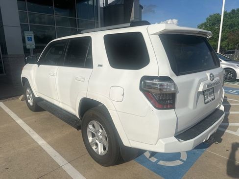 Used 2021 Toyota 4Runner SR5 image 8