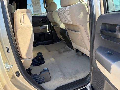 Used 2010 Toyota Tundra 4x4 Double Cab image 17