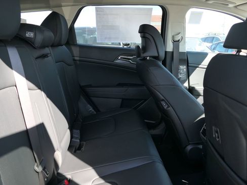 New 2026 Kia Sportage EX image 22