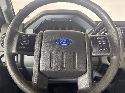 Used 2016 Ford F350 XLT w/ Camper Package image 16