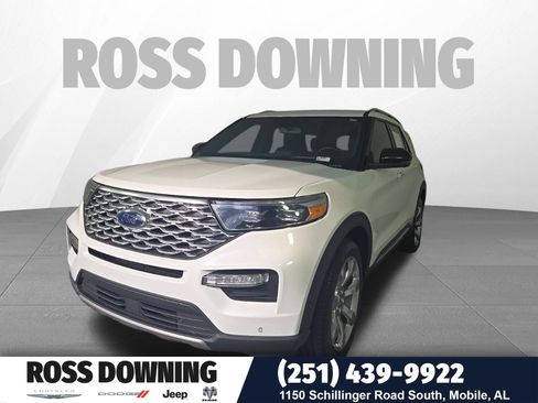 Used 2020 Ford Explorer Platinum w/ Premium Technology Package AWD/4WD image 1