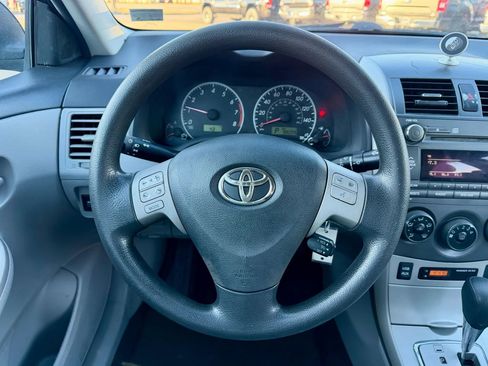 Used 2011 Toyota Corolla LE image 14