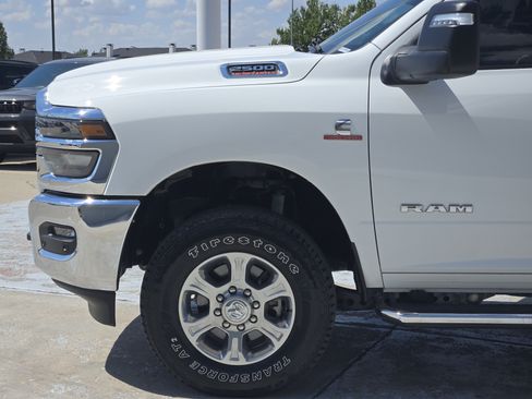 Used 2025 RAM 2500 Lone Star AWD/4WD image 9