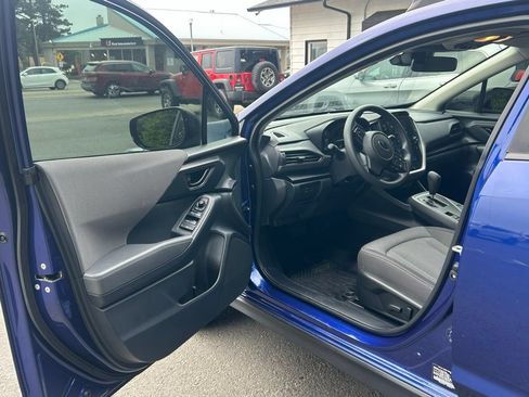Used 2024 Subaru Crosstrek 2.0i Premium AWD/4WD image 10