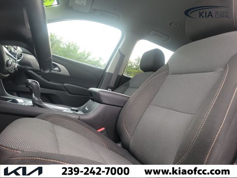 Used 2019 Chevrolet Traverse LT FWD image 26