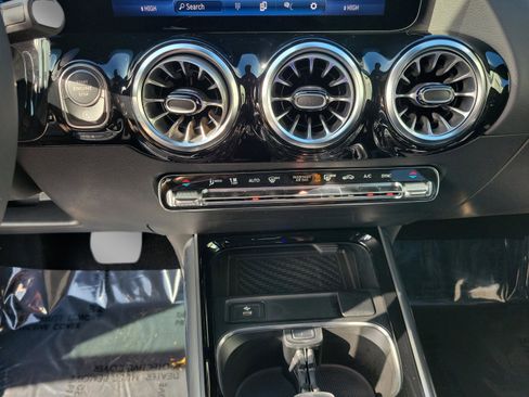 Certified 2026 Mercedes-Benz GLA 250 image 31