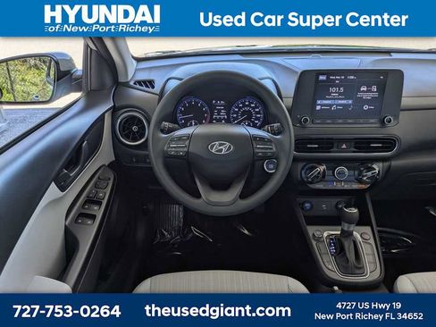 Used 2023 Hyundai Kona SEL image 17