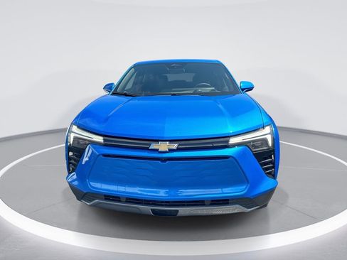 New 2025 Chevrolet Blazer EV LT image 3