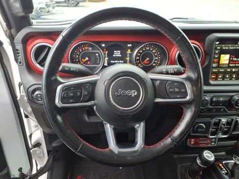 Used 2023 Jeep Gladiator Rubicon w/ Cold Weather Group image 7