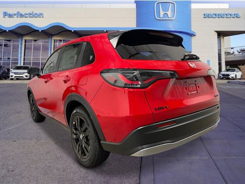 New 2027 Honda HR-V Sport image 3