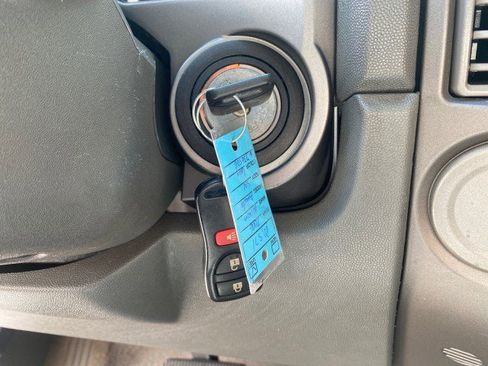 Used 2006 Nissan Armada SE image 45