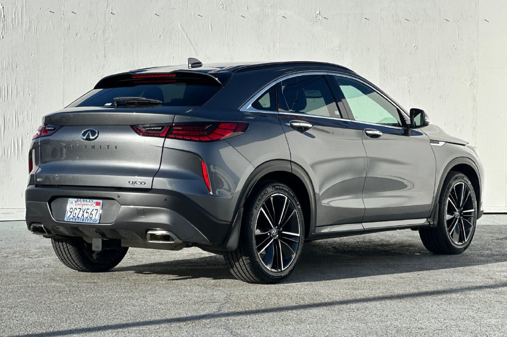 Used 2023 INFINITI QX55 Luxe w/ Cargo Package AWD/4WD image 3