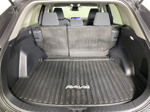 Used 2024 Toyota RAV4 LE image 30