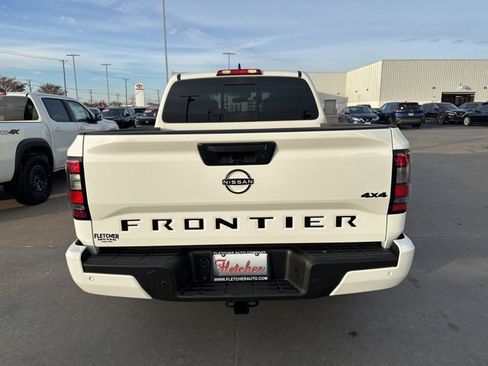 New 2026 Nissan Frontier SV w/ SV Convenience Package image 6