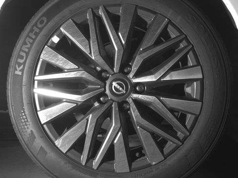 Used 2025 Nissan Altima 2.5 SV image 15