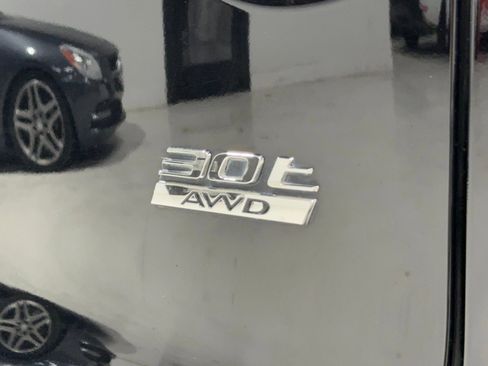 Used 2020 Jaguar F-PACE Prestige image 49