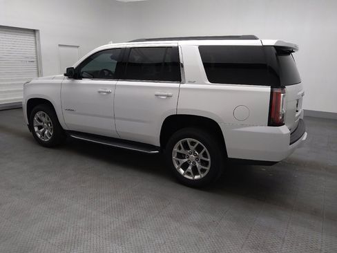 Used 2017 GMC Yukon SLT RWD image 3
