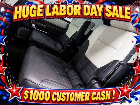 Used 2025 Toyota Sequoia Capstone AWD/4WD image 9