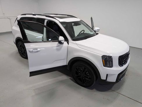 Certified 2025 Kia Telluride EX X-Line AWD/4WD image 15