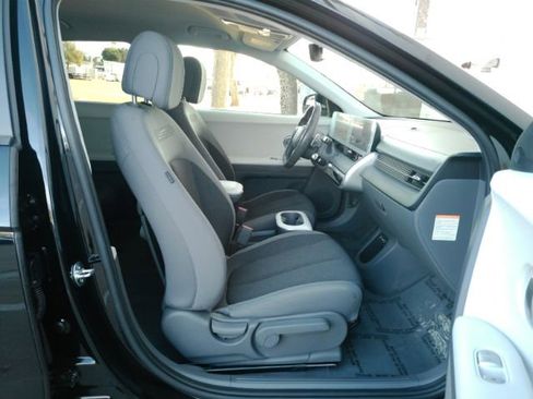 Used 2023 Hyundai Ioniq 5 SE image 19