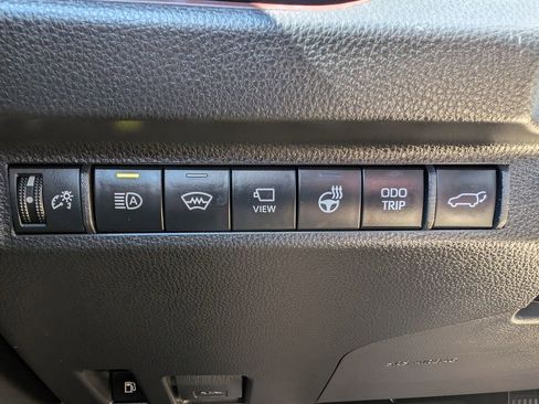 Used 2023 Toyota RAV4 Limited AWD/4WD image 23