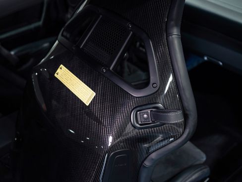 Used 2008 Porsche 911 GT2 RWD image 4