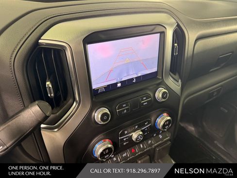 Used 2019 GMC Sierra 1500 SLT w/ SLT Premium Plus Package AWD/4WD image 30