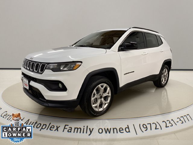Used 2026 Jeep Compass Latitude AWD/4WD image 1