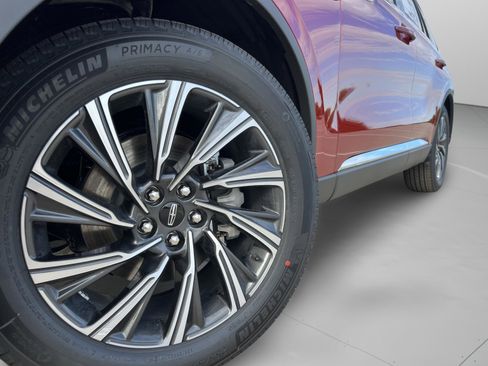 New 2026 Lincoln Aviator 2WD image 32