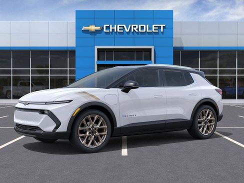 New 2026 Chevrolet Equinox EV LT image 2