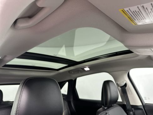 Used 2022 Ford Escape Titanium w/ Titanium Elite Package image 20