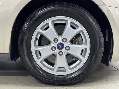 Used 2014 Ford Transit Connect Titanium image 32
