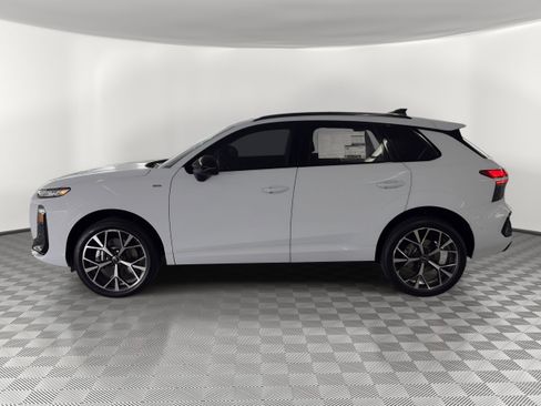 New 2026 Audi Q3 quattro 2.0T image 2