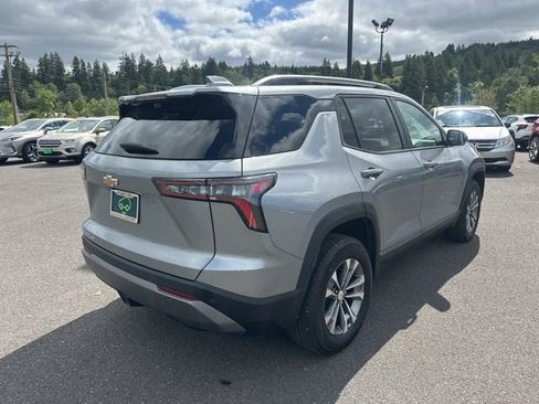Used 2025 Chevrolet Equinox LT w/ Convenience Package II AWD/4WD image 28