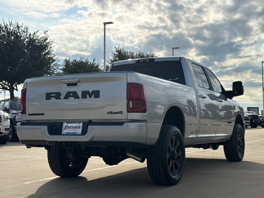 New 2027 RAM 2500 Laramie AWD/4WD image 9