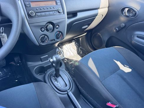 Used 2018 Nissan Versa Note S FWD image 24