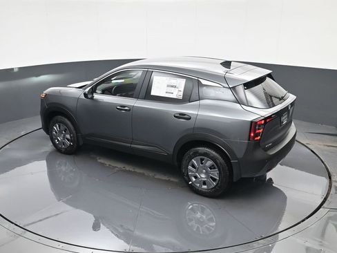 New 2026 Nissan Kicks S image 27