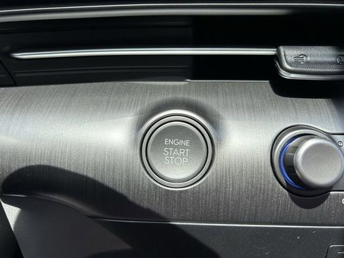 New 2026 Hyundai Kona Limited FWD image 34