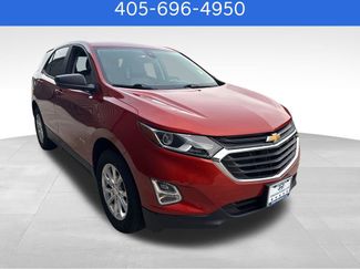 Used 2020 Chevrolet Equinox LS w/ LS Convenience Package AWD/4WD video 3