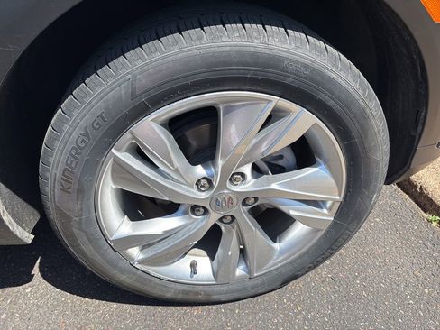 Used 2024 Buick Encore GX Preferred FWD image 5