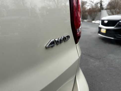 Certified 2018 Ford Explorer XLT w/ Equipment Group 202A image 48