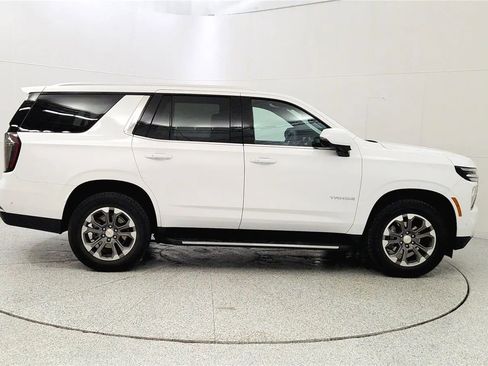 Used 2025 Chevrolet Tahoe LT w/ Comfort Package image 8
