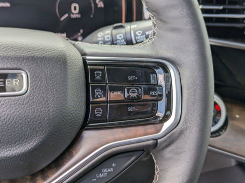 New 2024 Jeep Grand Wagoneer Series I w/ Convenience Group III image 23